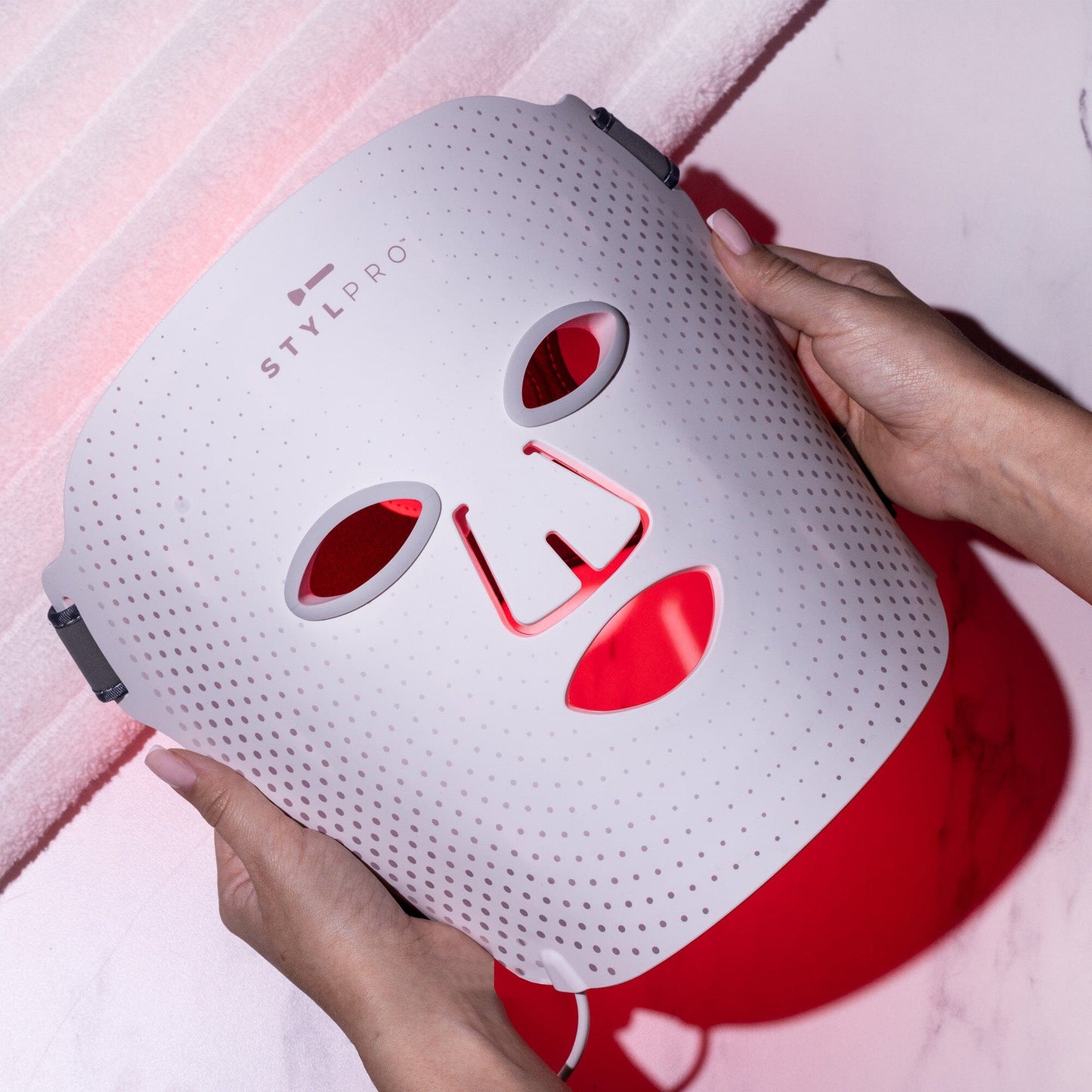 STYLPRO Wavelength LED Face Mask