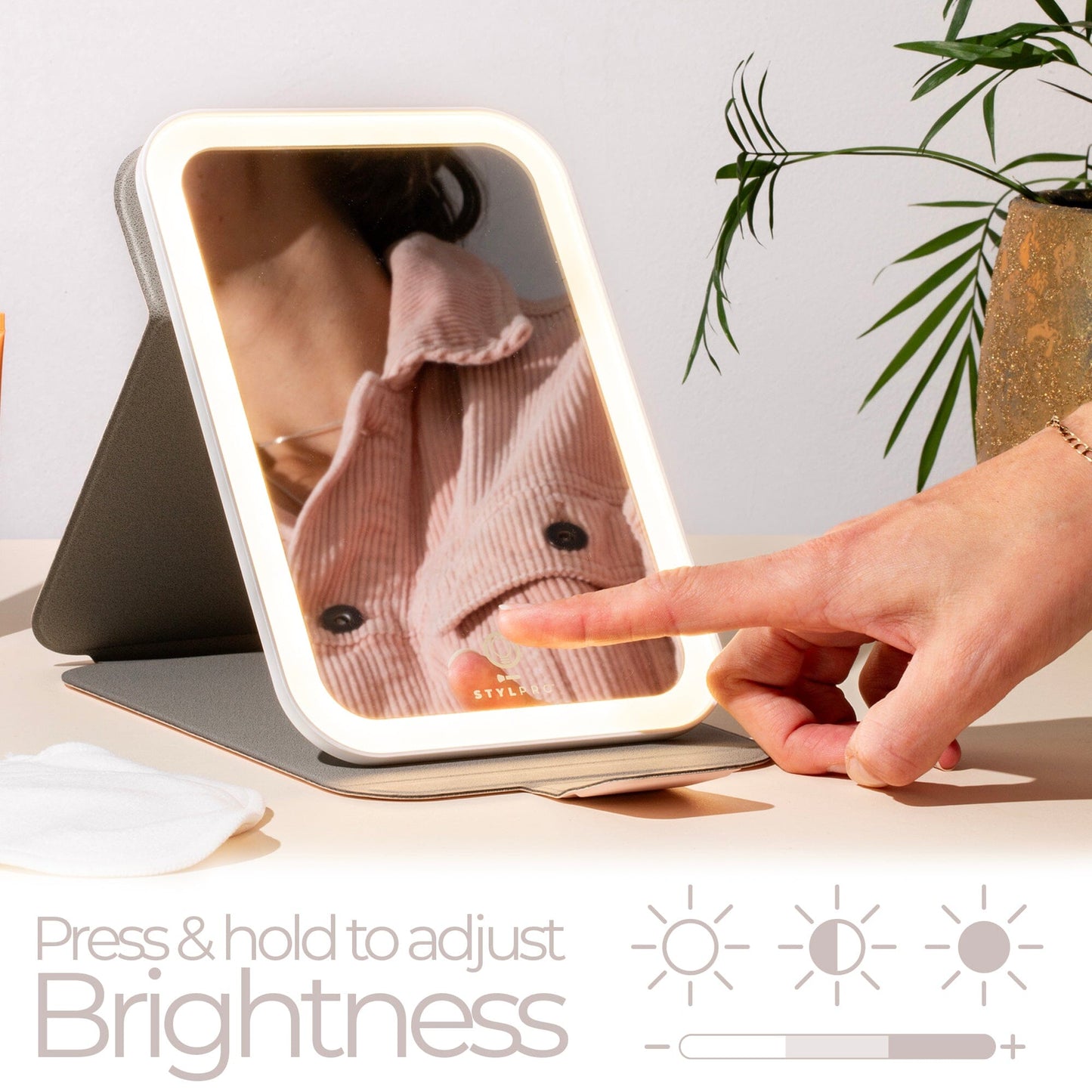 STYLPRO On Tour Travel Mirror