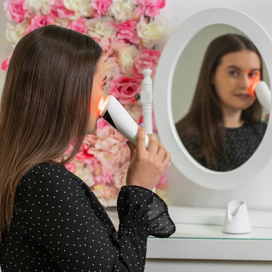 STYLPRO Pure Red LED Light Therapy Facial Device: PRE-ORDER DELIVERY w/c 9-OCT